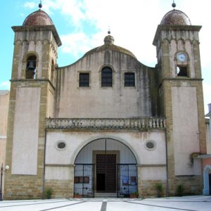 ales-cattedrale-di-san-pietro